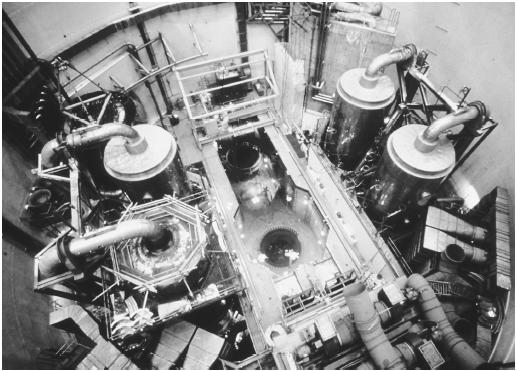 The interior of the containment building at the Trojan Nuclear Plant near Rainier, Oregon. The splitting, or fission, of atoms is a source of energy.